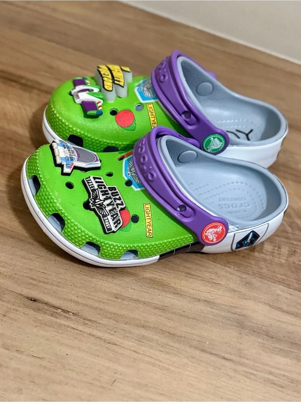 Crocs Kids Toy Story Buzz Lightyear Classic Clogs Lime Green Purple Size 10 10C